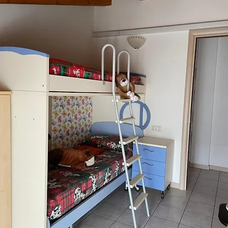 Anna Appartamento Vacanze Monticelli Brusati Exterior photo